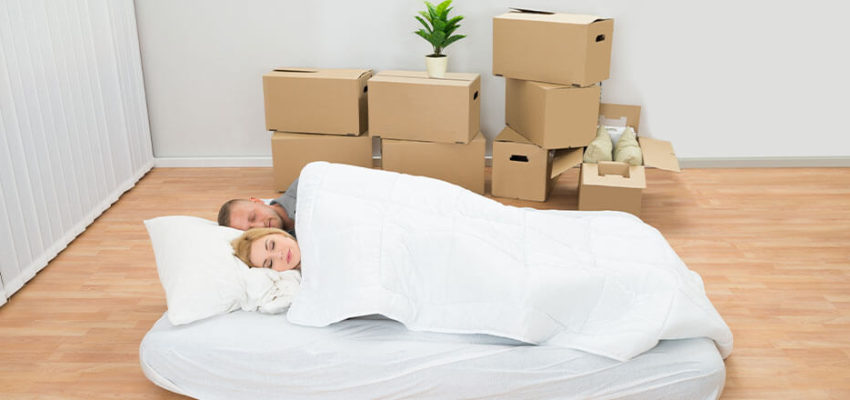 How To Live Minimally In Your Home While You Move