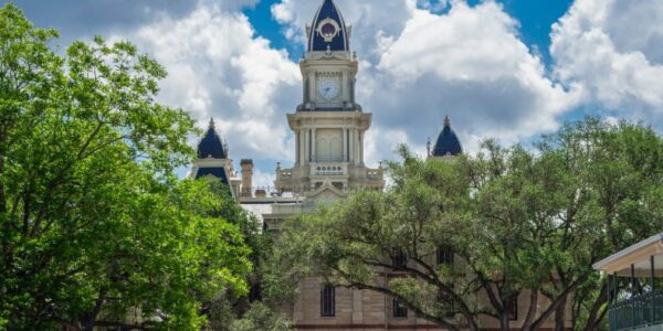 Is Texas the Best State for Long-Distance Moves in 2026? Pros, Cons & Expert Logistics